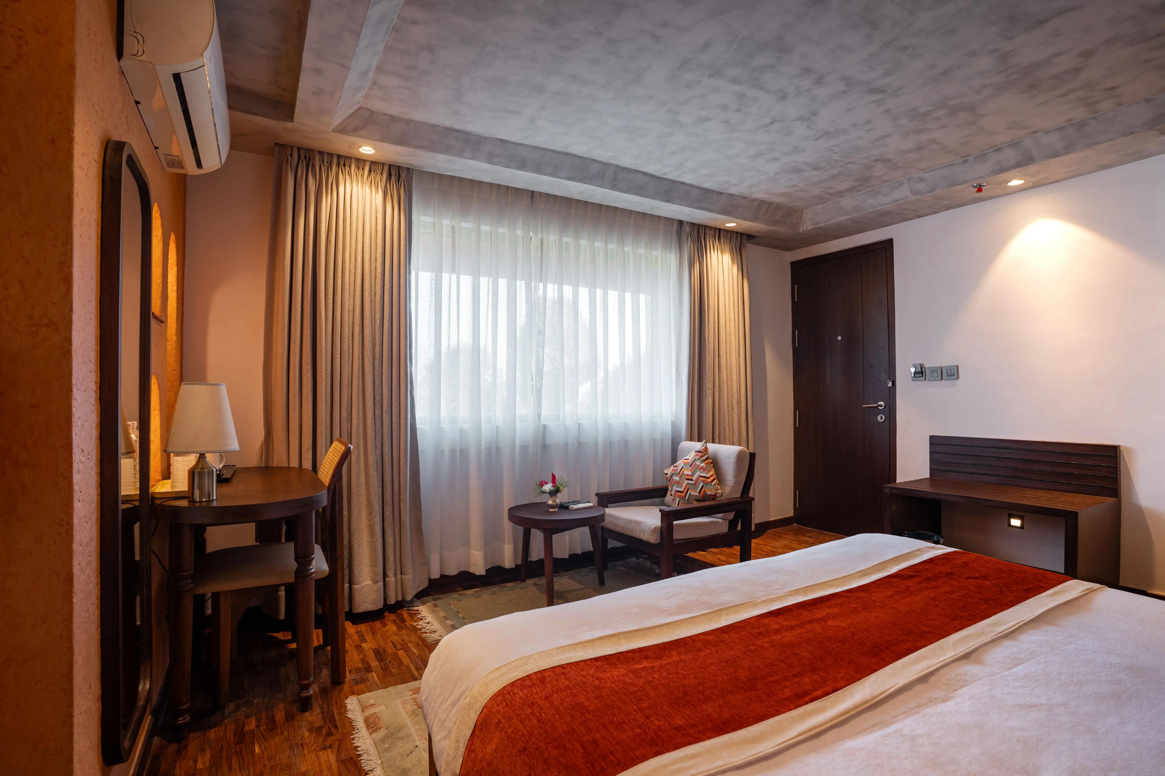 PS_08830-HDR.webp